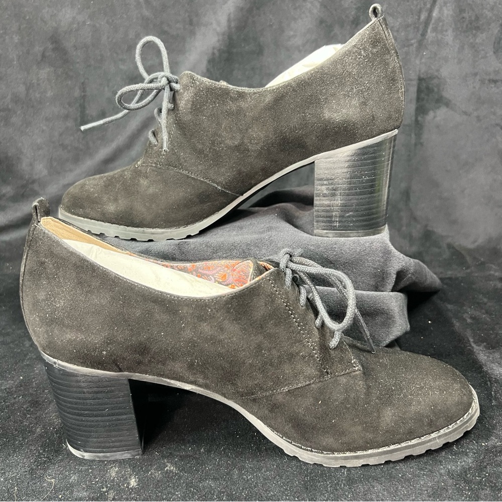 CIRCA Joan David LUXE Suede Black Leather Lace Up Chunky Heels  10.5